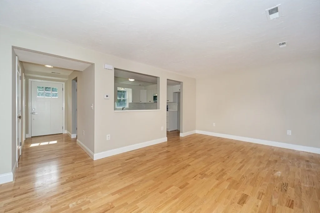 7 Sherman Ter, Natick