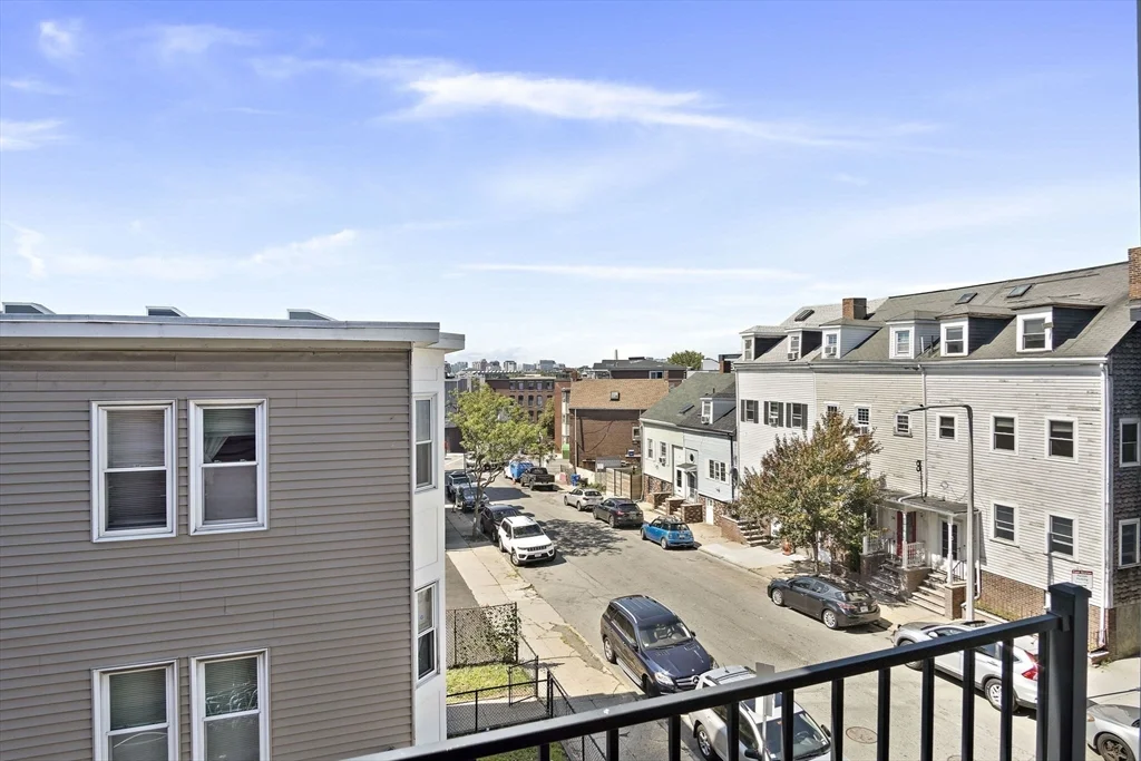 39 Lexington St, Eagle Hill