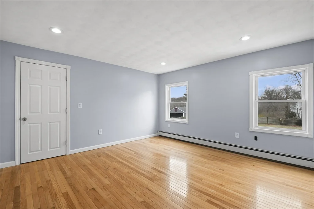 515 Winthrop St, Rehoboth