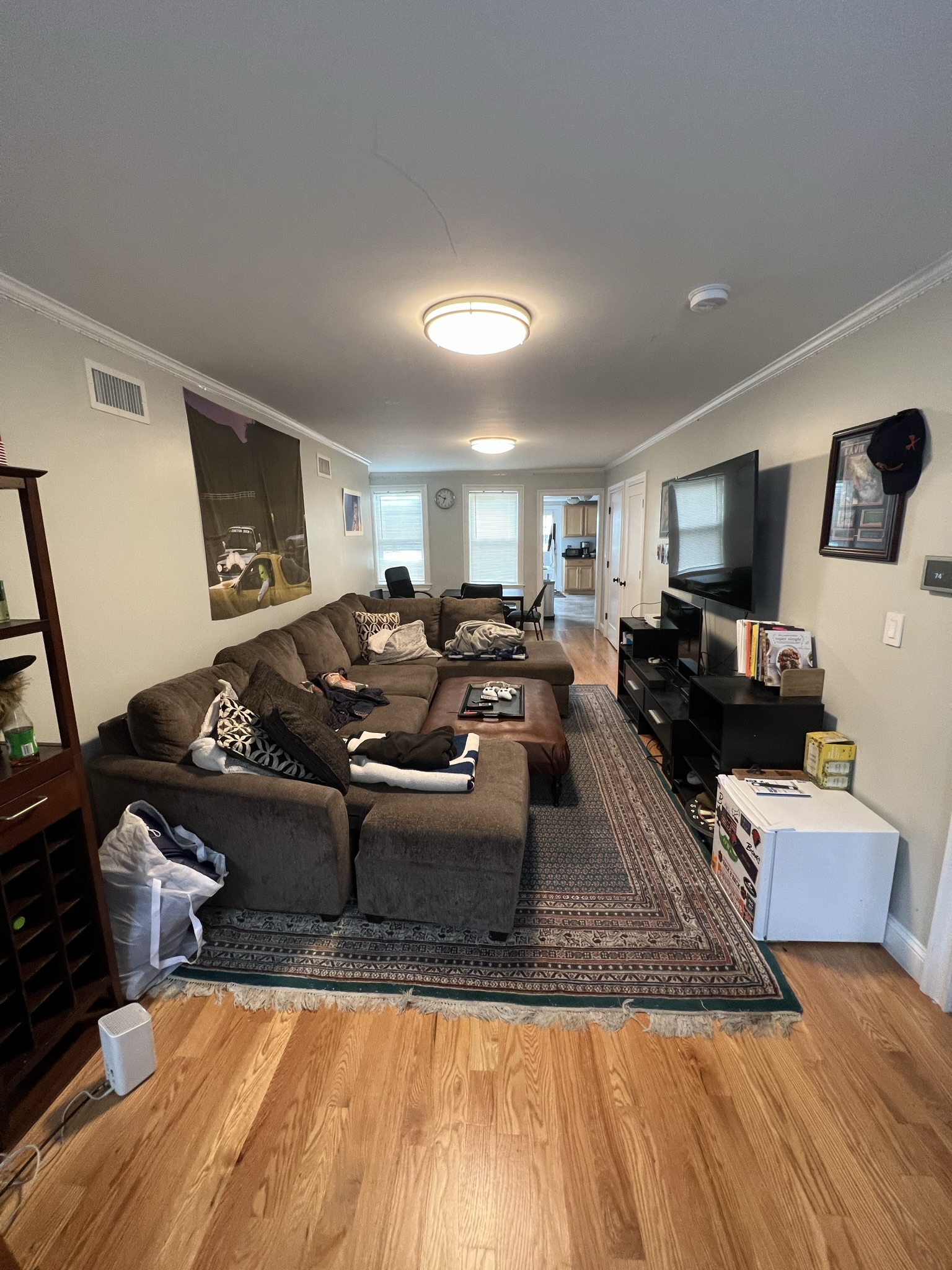 221 West 2nd St, South Boston