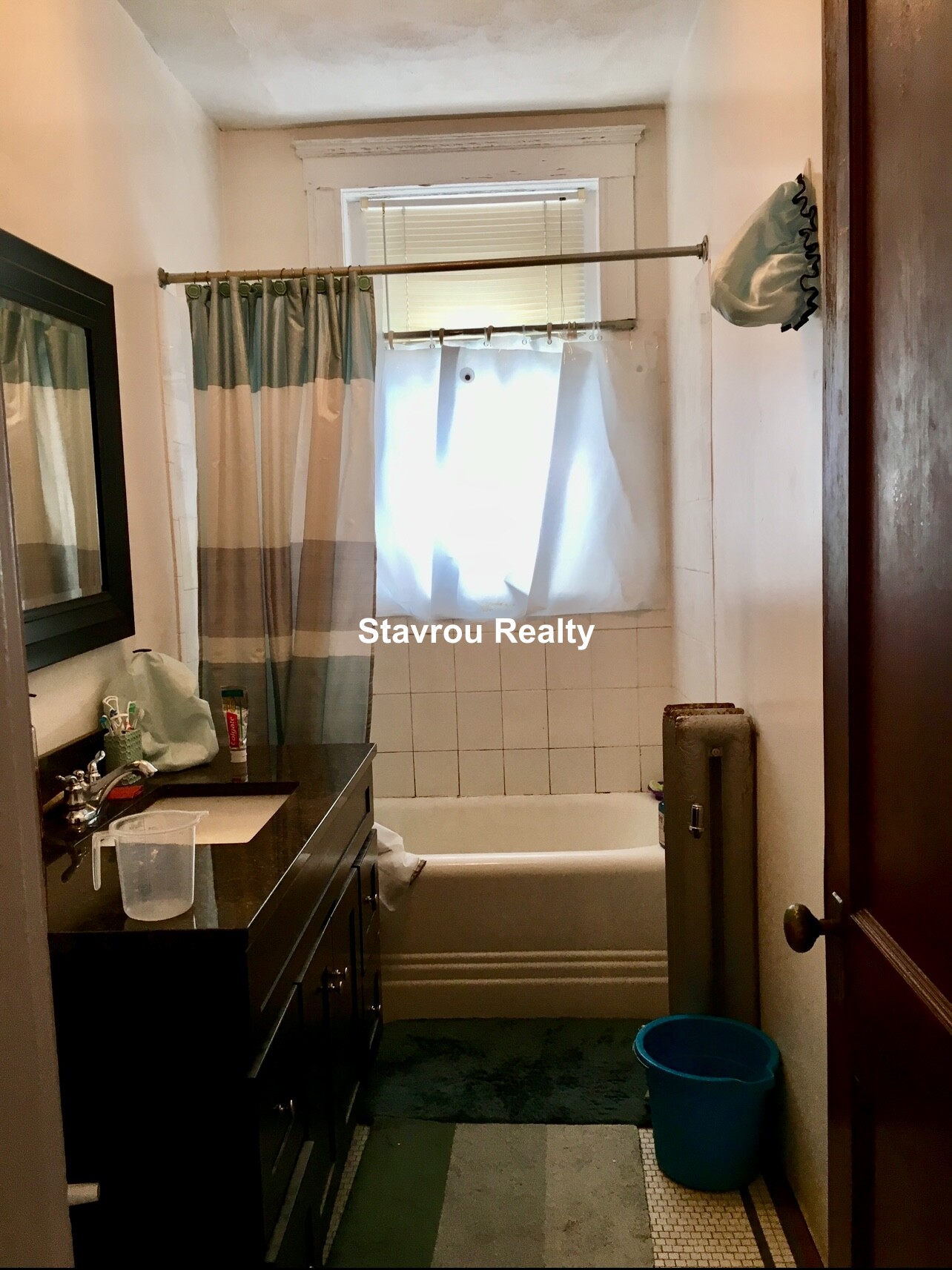 1677 Beacon St, Aspinwall Hill