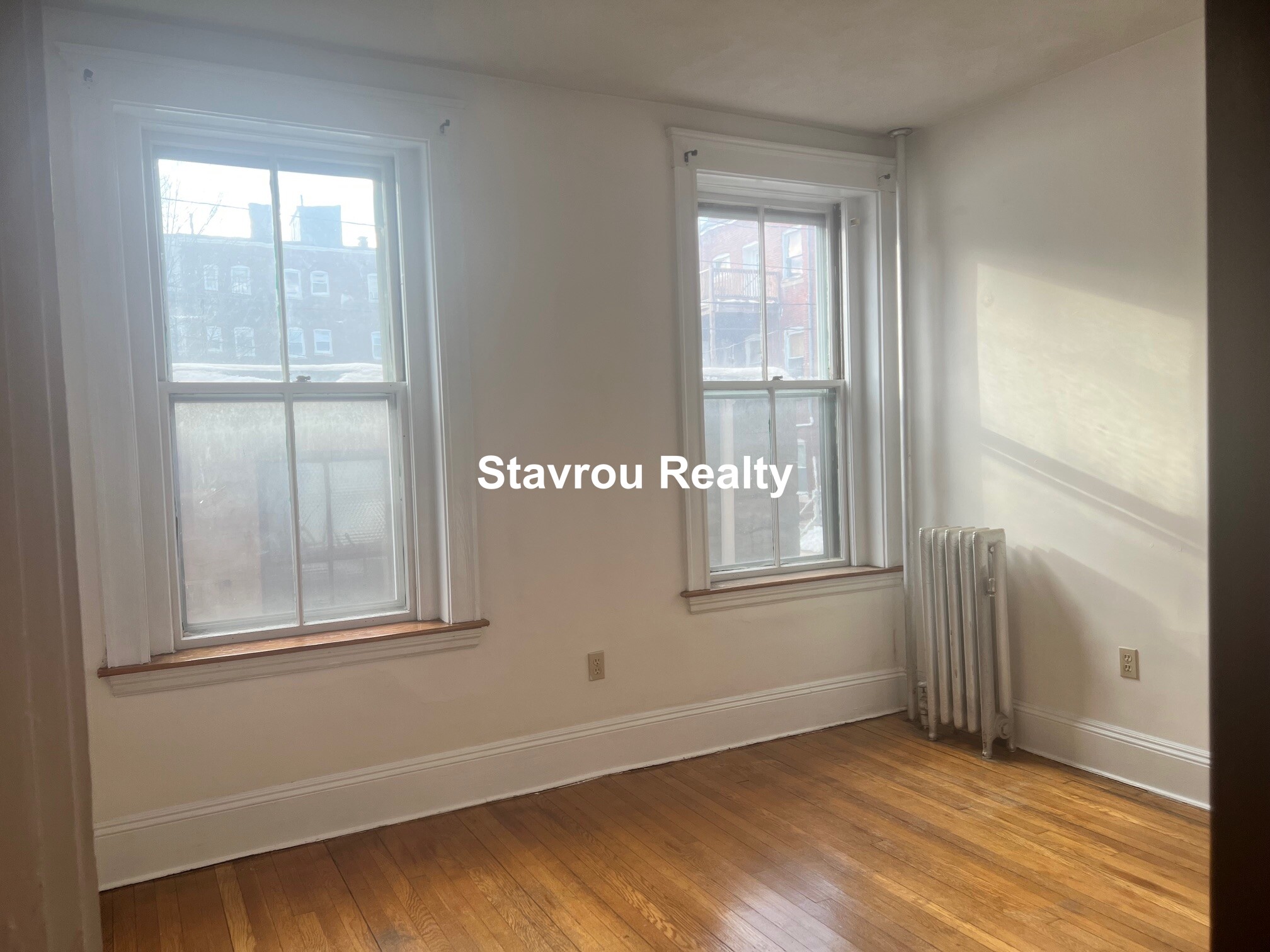 1677 Beacon St, Aspinwall Hill