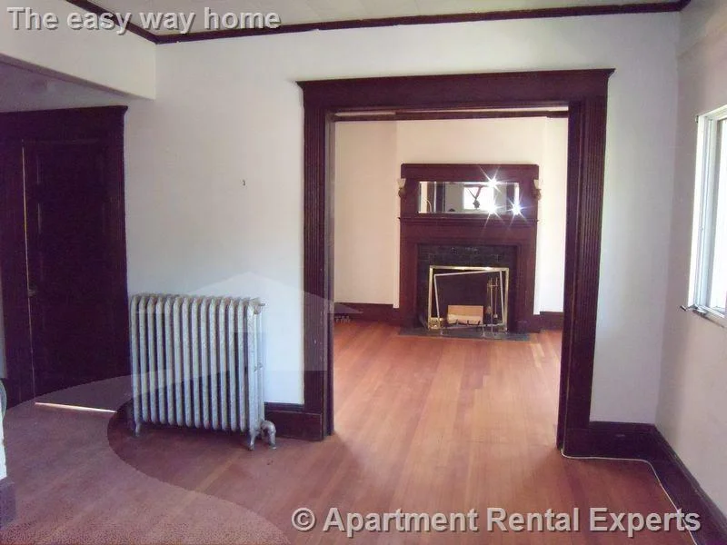 79 College Ave, Davis Square