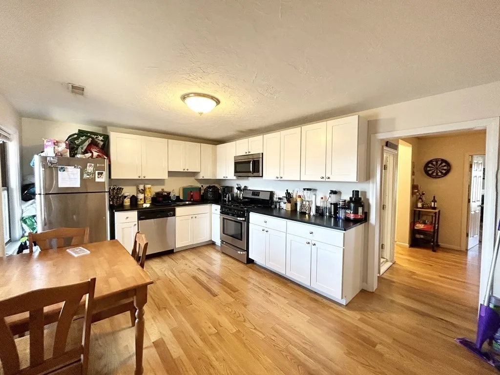 914 Dorchester Ave, Dorchester