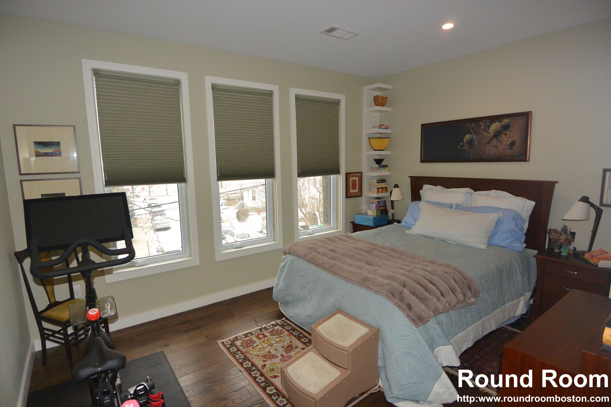 45 Burnett St, Jamaica Plain