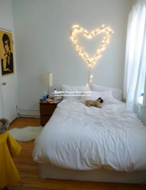 15 Garden St, Beacon Hill