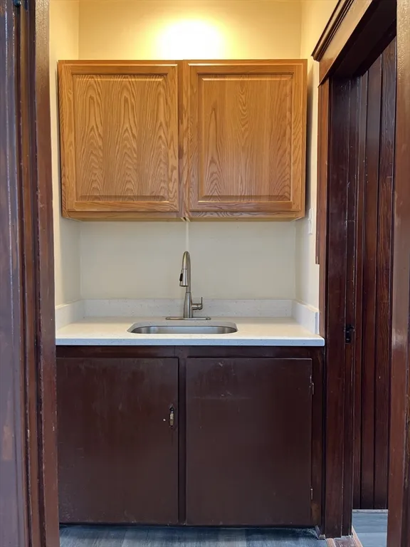 209 Pilgrim Ave, Worcester