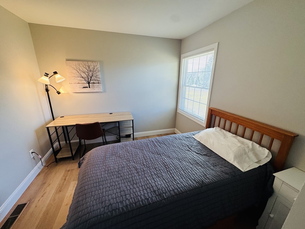 31 Deane Rd, Bernardston