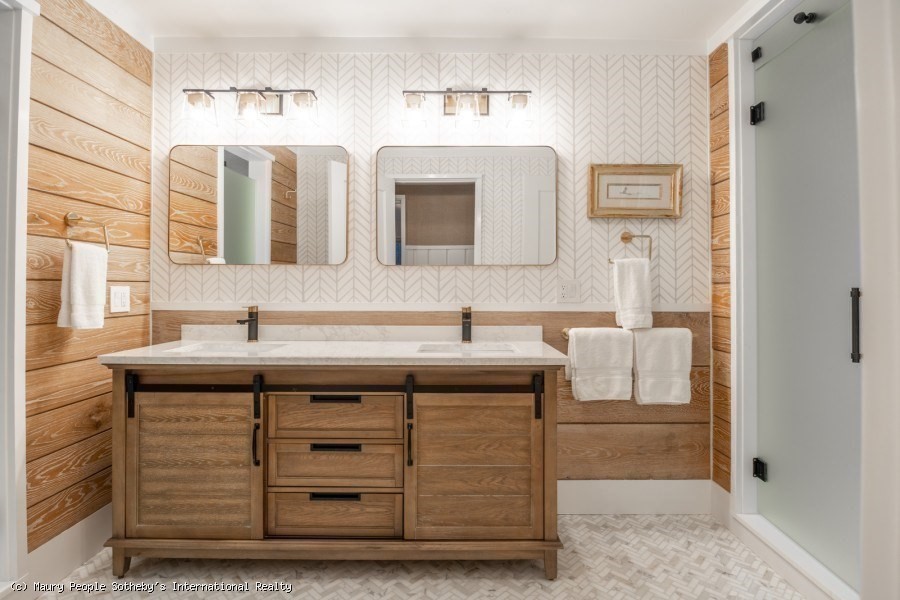 59 South Shore Rd, Surfside