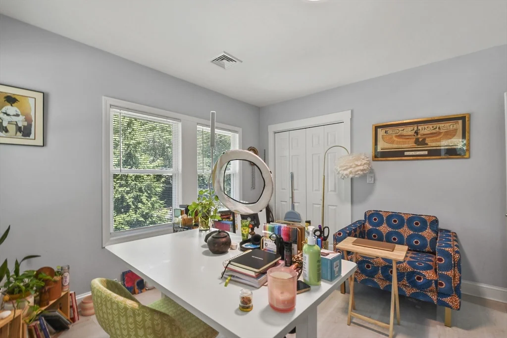 60 Brook Rd, Milton Hill