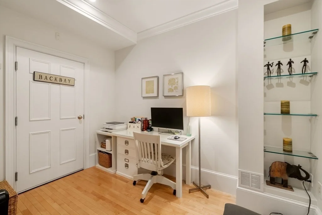 349 Marlborough St, Back Bay