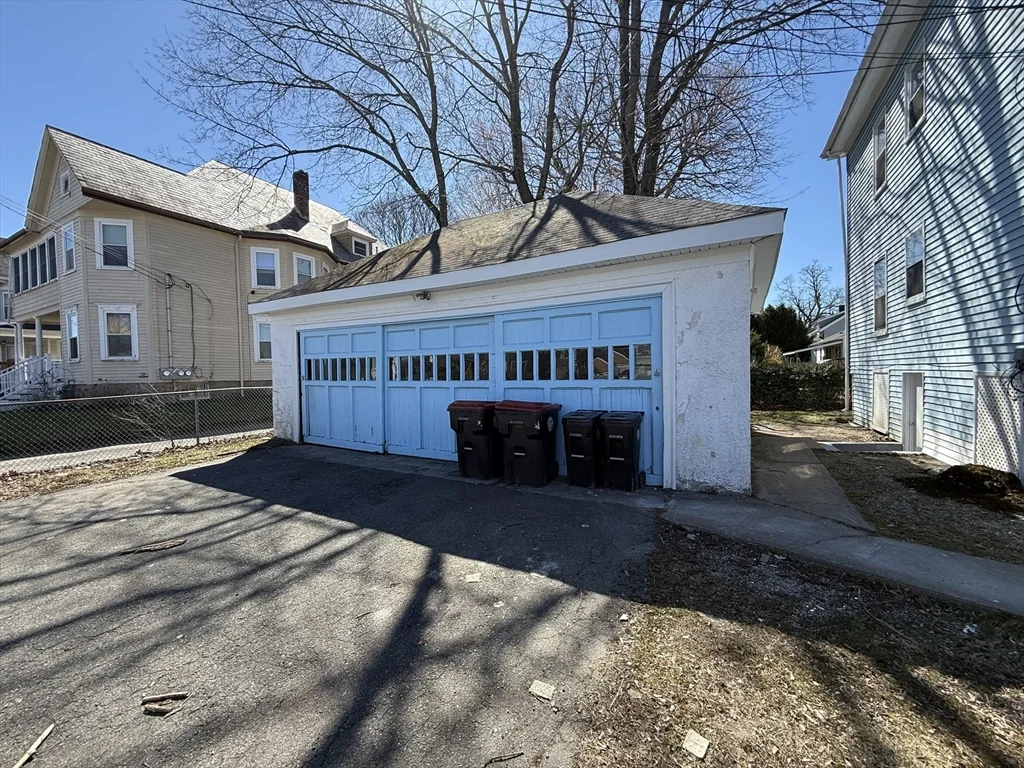 68 Ash St, Brockton