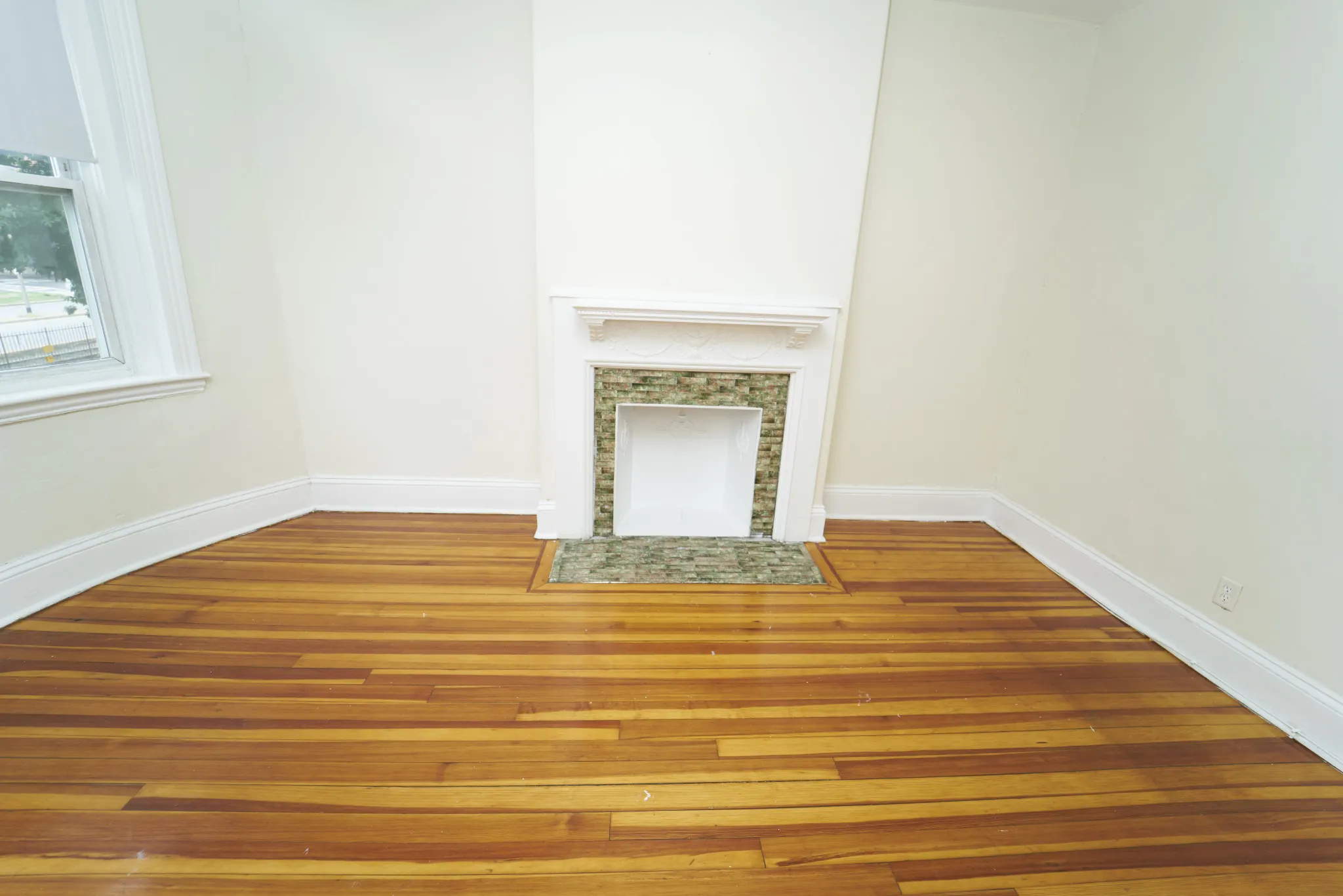 1375 Commonwealth Ave, Brighton