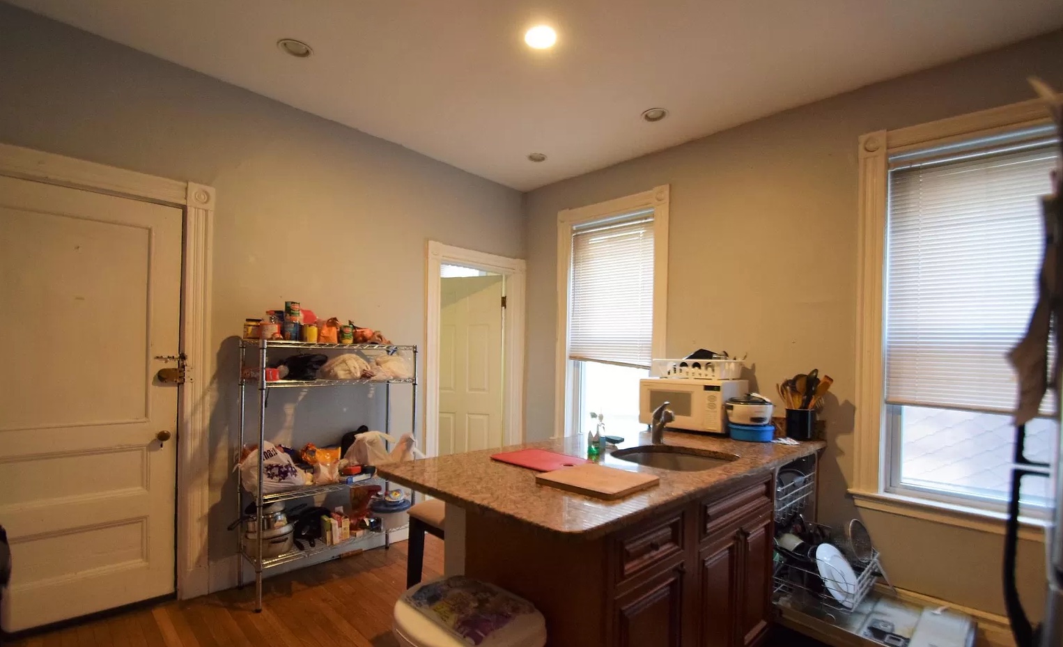36 Cherokee, Mission Hill