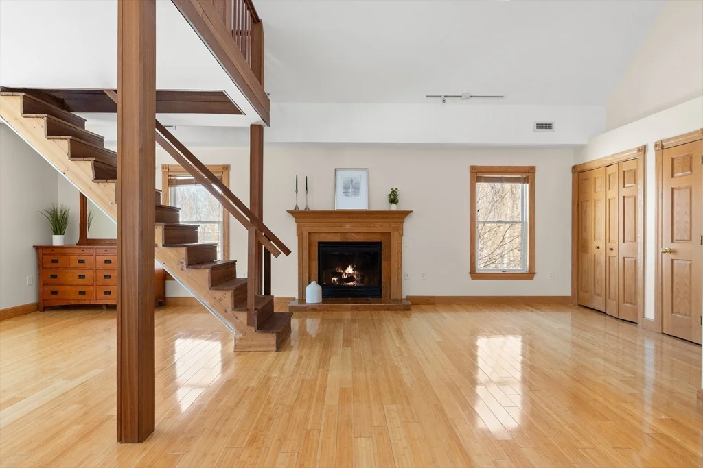 25 Pleasant St, Nahant