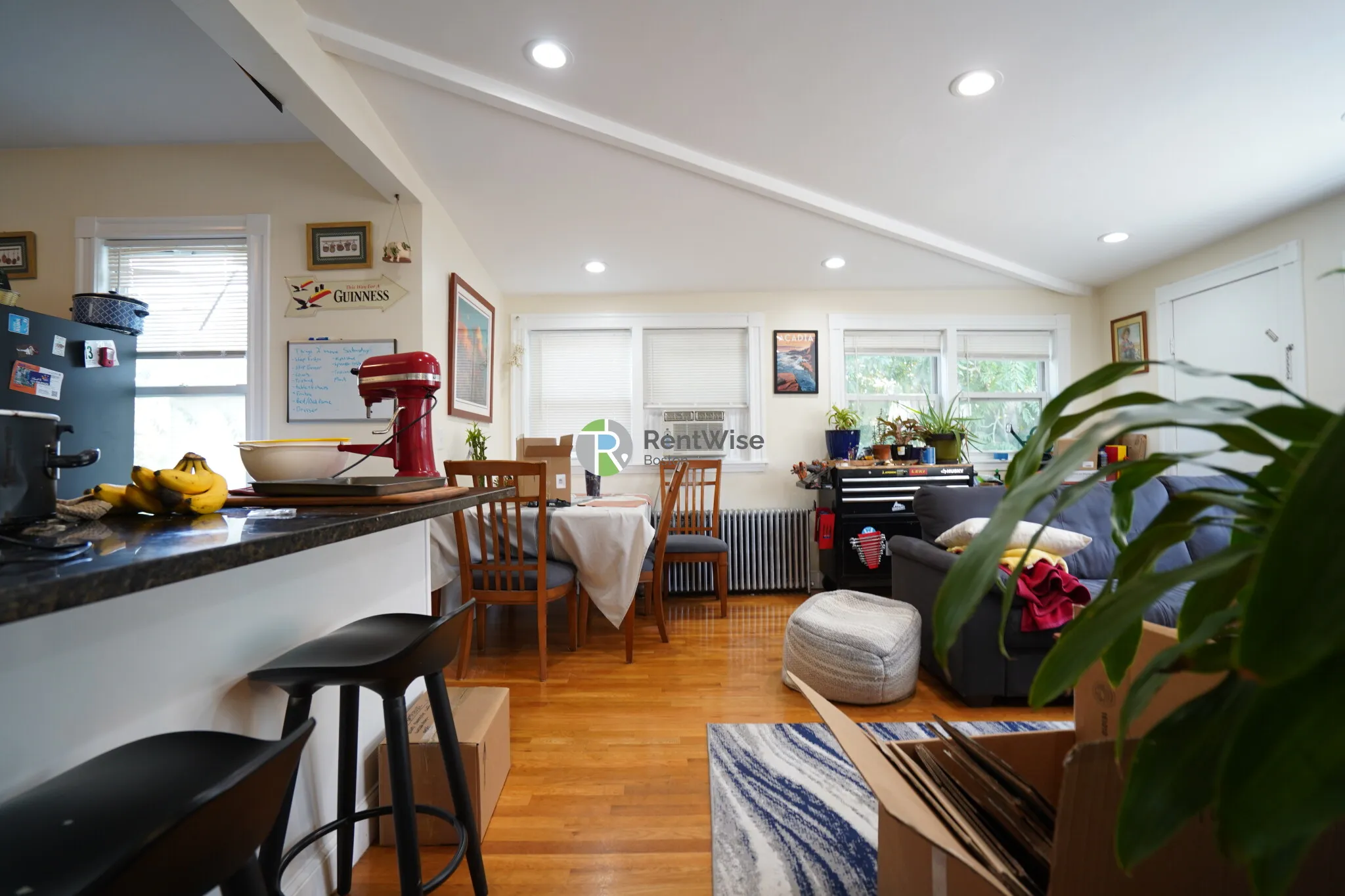 2572 Massachusetts Ave, North Cambridge