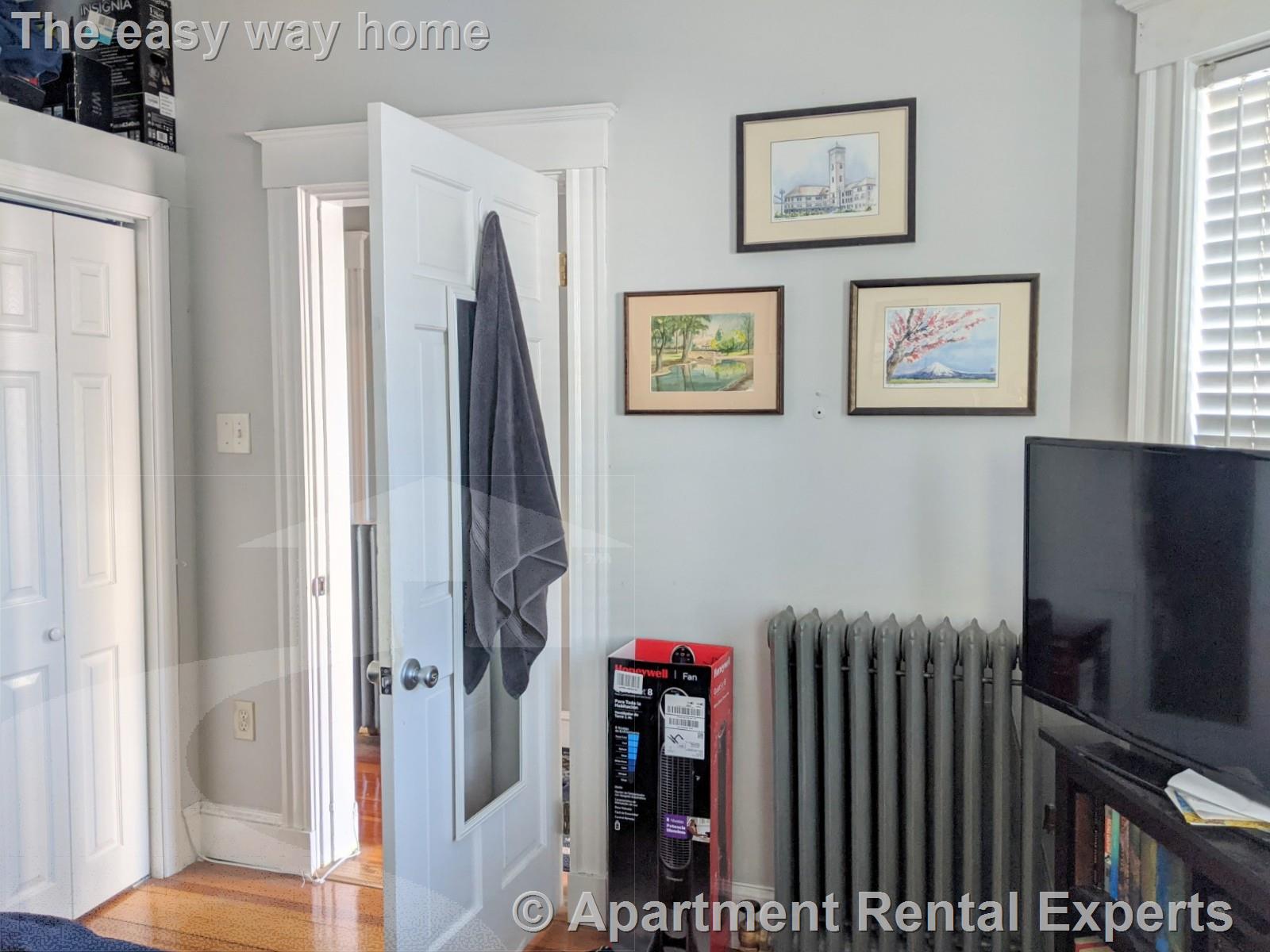 41-43 Belknap St, Teele Square