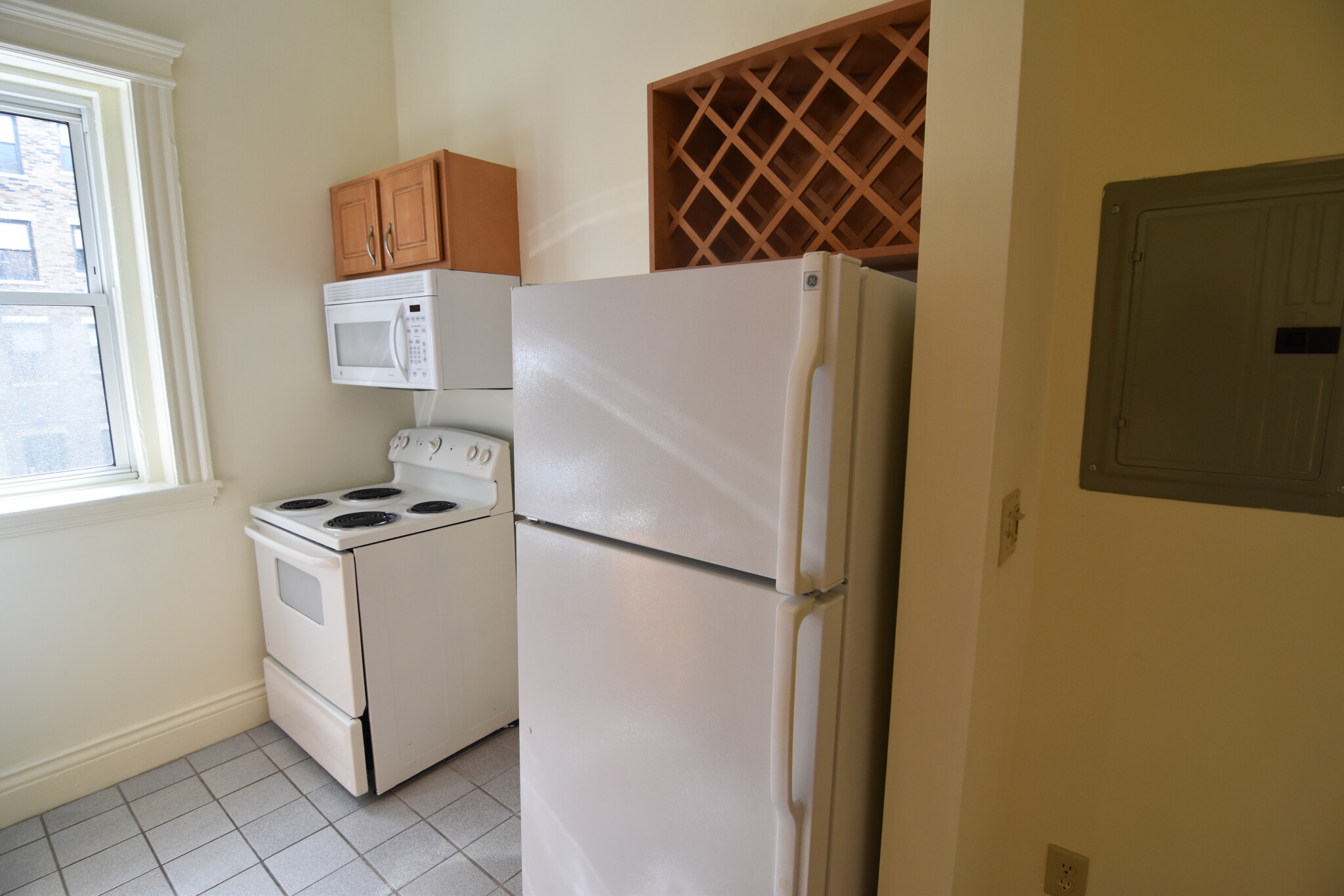 106 Queensberry St, Fenway