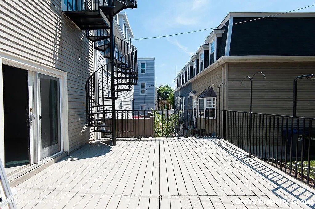 527 West Fourth St, South Boston