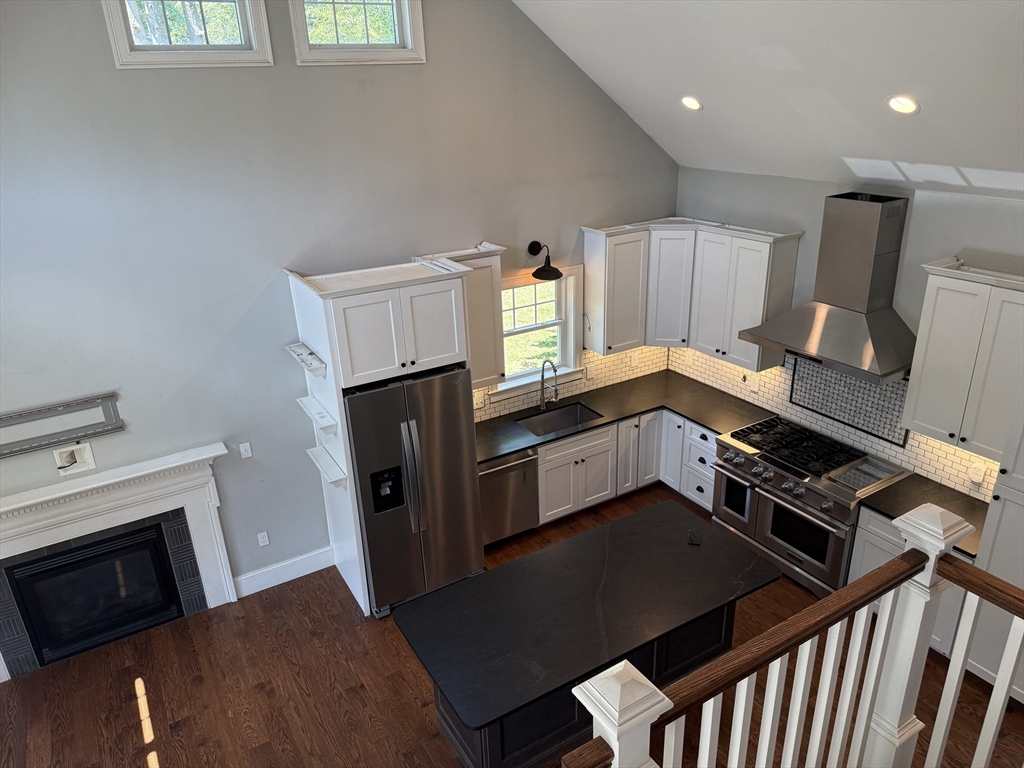 11 Durant Rd, Wellesley