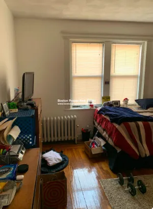 1111 Boylston St, Fenway