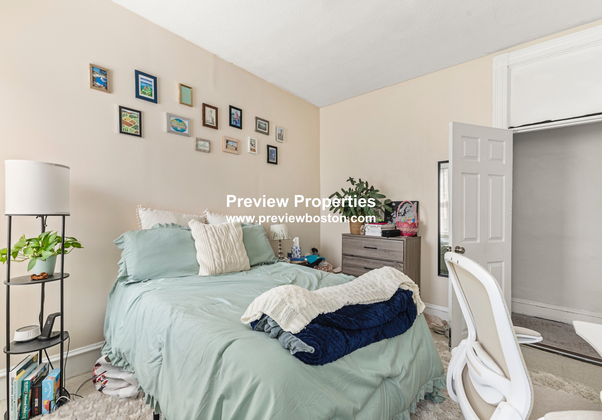 175 River St, Riverside