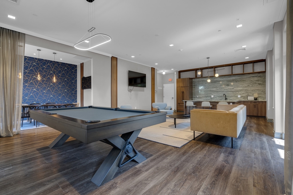 70 Leo Birmingham Pkwa, Brighton