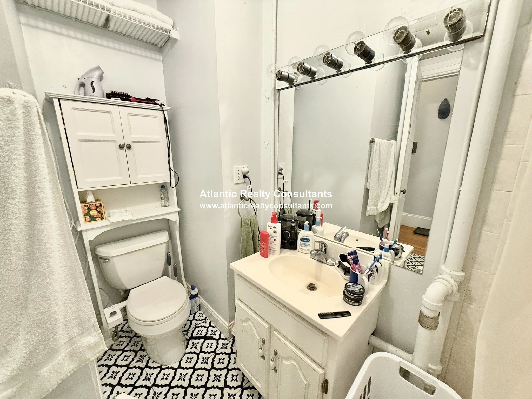 178 Marlborough St, Back Bay