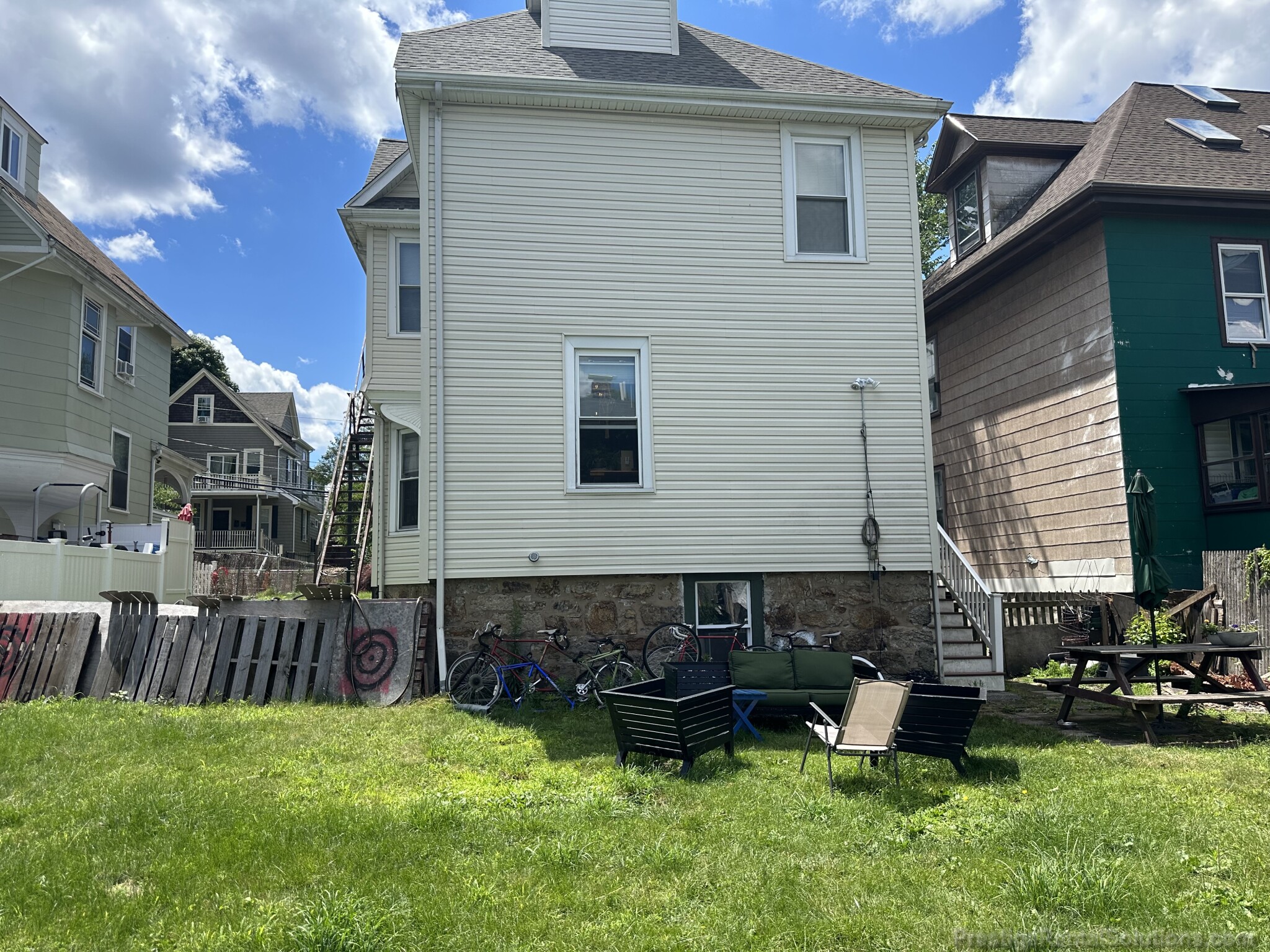 25 Mansfield St, Lower Allston