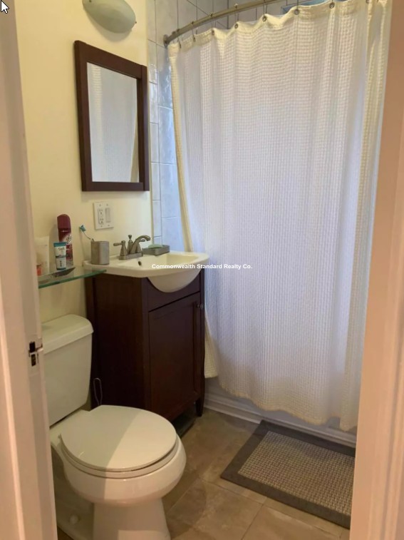 65 Strathmore Rd, Brighton