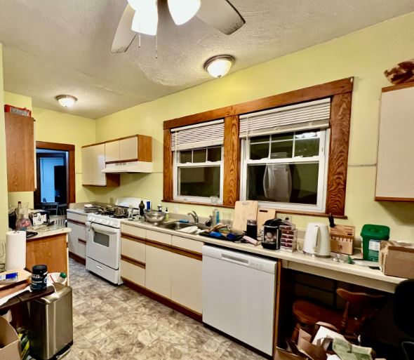 59 Quincy St, Medford