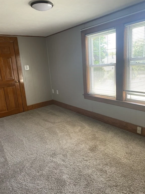 21 Plainfield Ave, Shrewsbury
