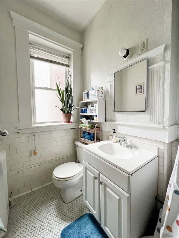 144 Coolidge St, Coolidge Corner