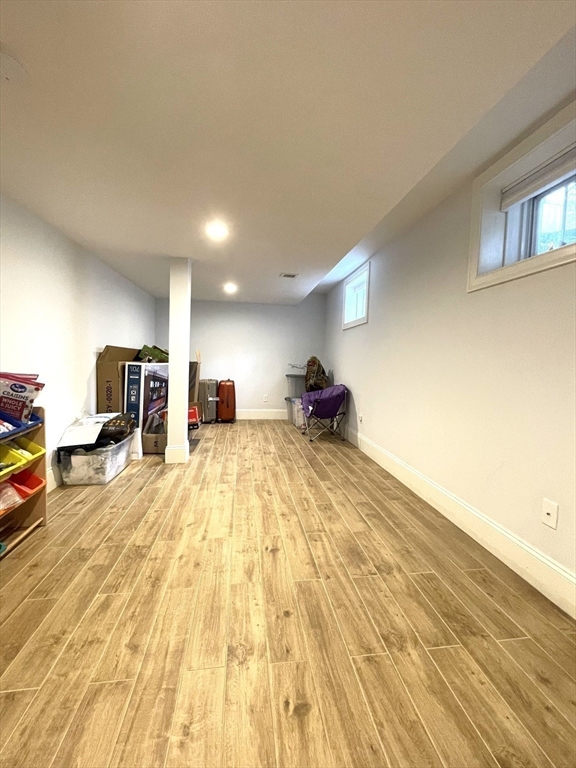 884 Chestnut St, Waban