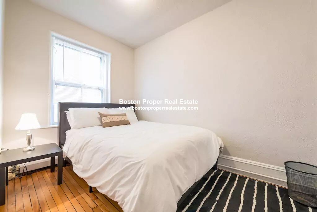 15 Garden St, Beacon Hill