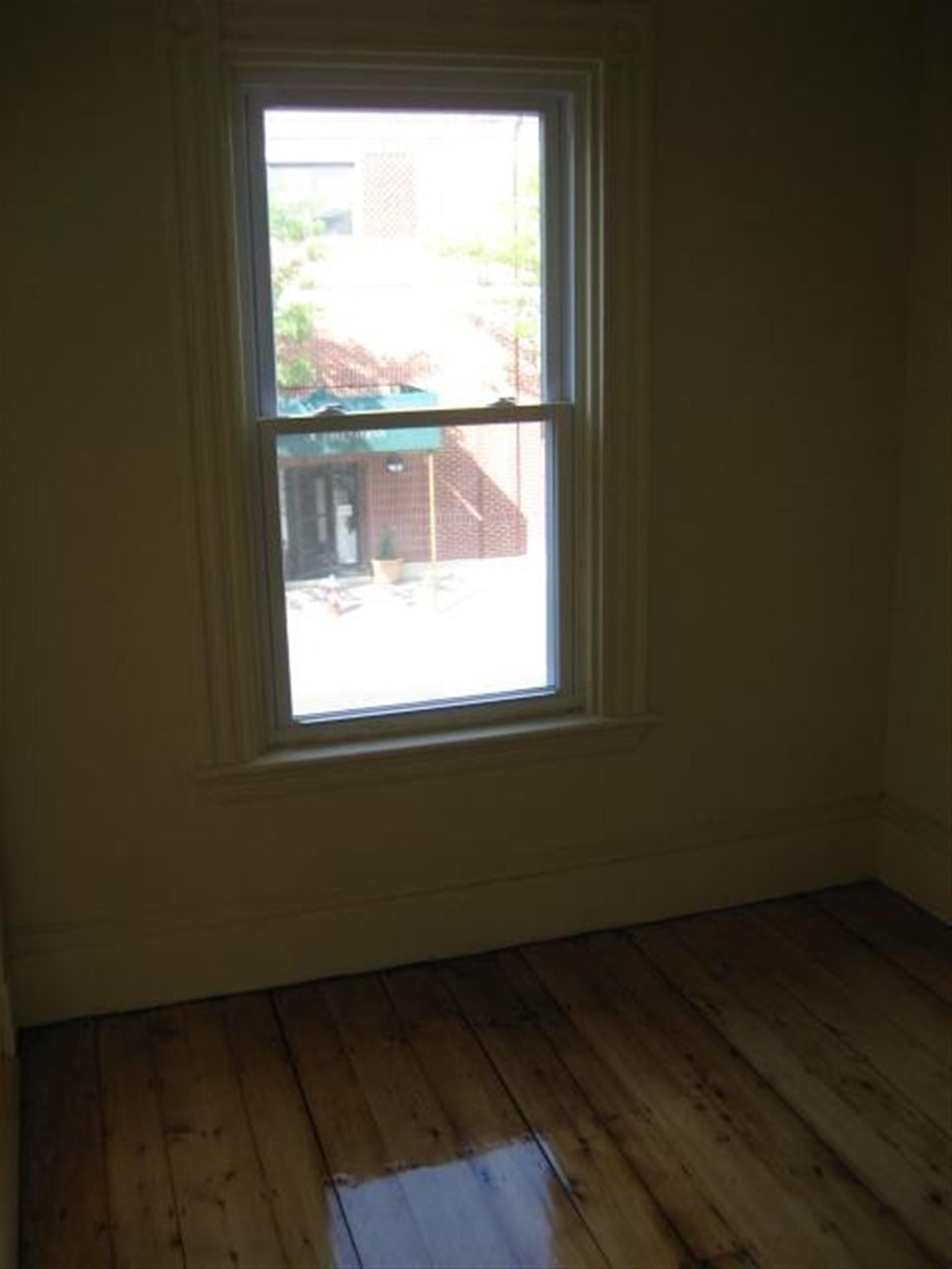 3 bed, 1.5 bath apartment for rent at 374 Highland Ave Unit 2, Davis Square — photo 7 of 11