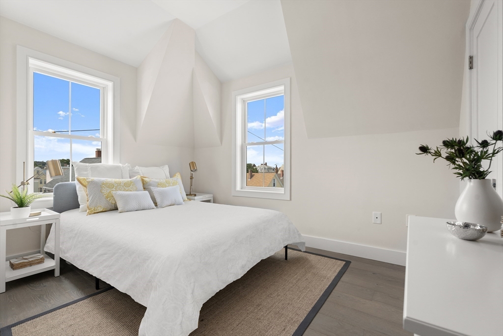 24 Rush St, East Somerville