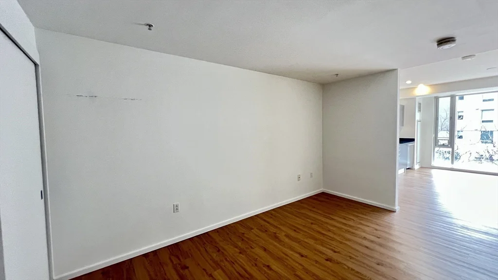 2 Earhart St, East Cambridge