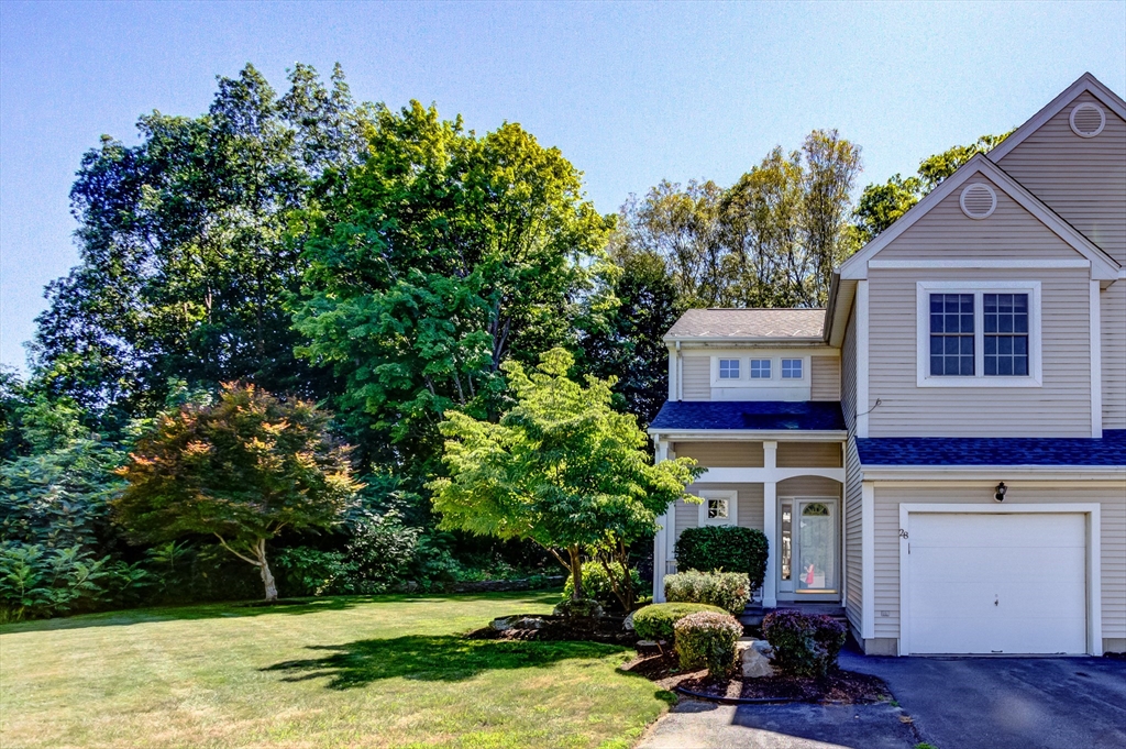 28 Ptarmigan Dr, Shrewsbury