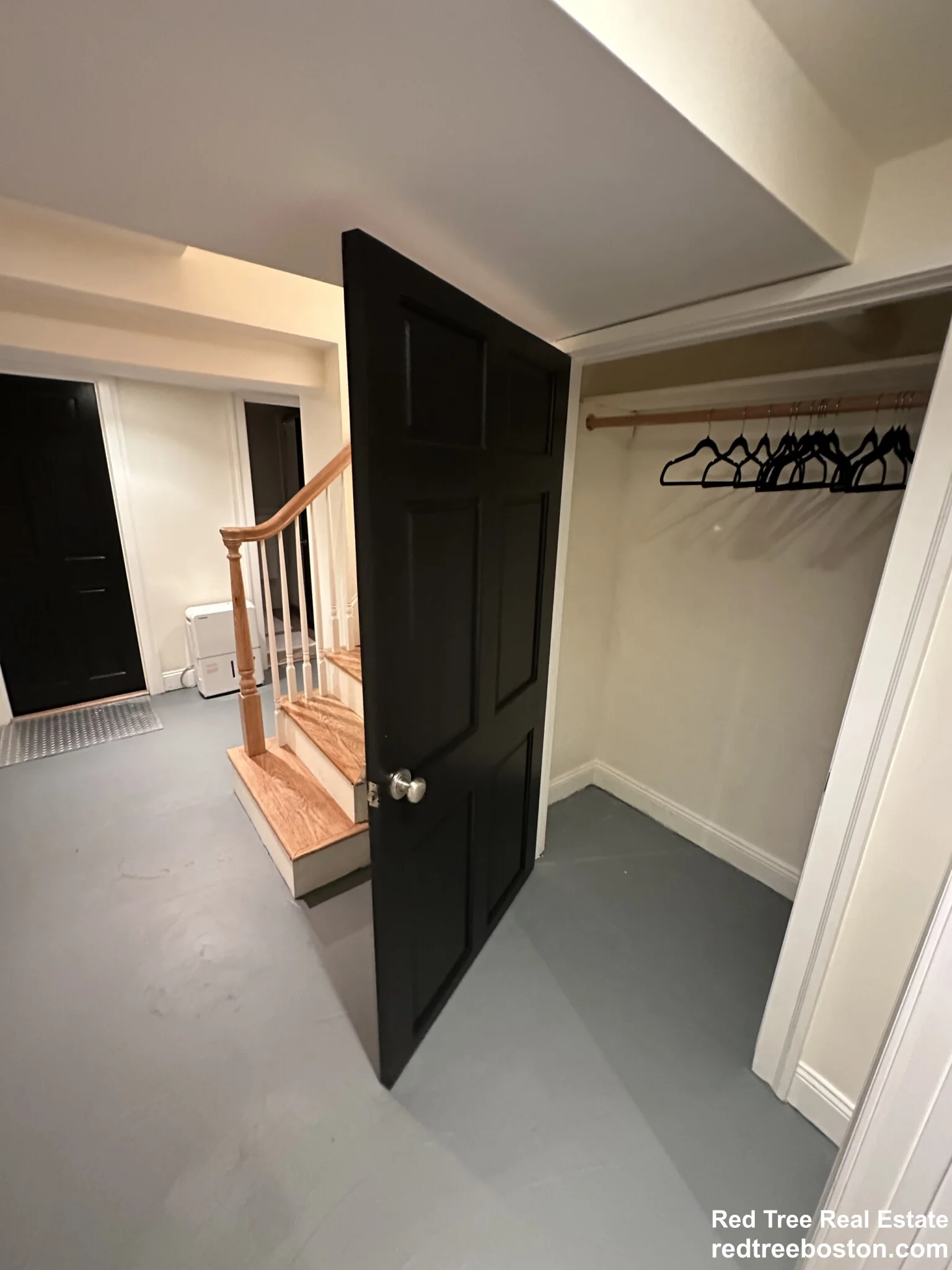 25 Westfield Rd, West Newton