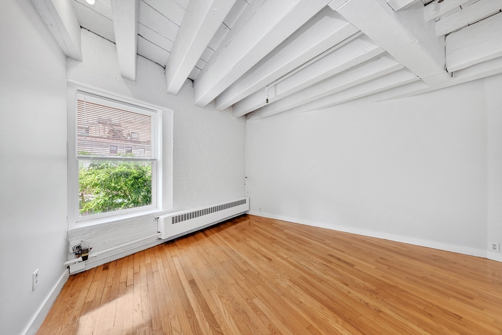 33 Commercial Wharf, Waterfront