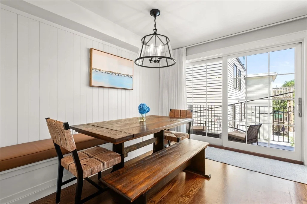 530 E 3rd St, South Boston