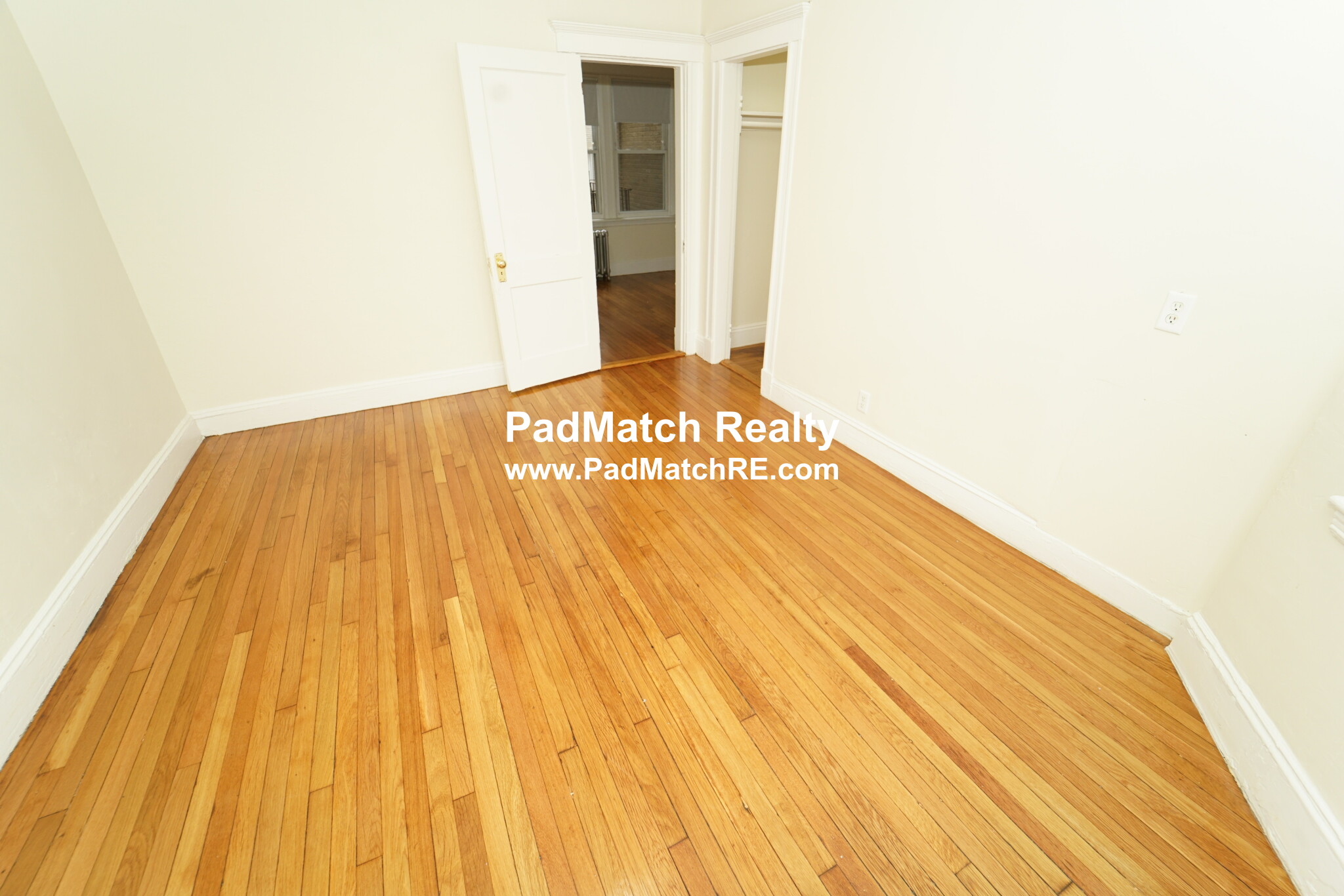 1171 Boylston St, Fenway