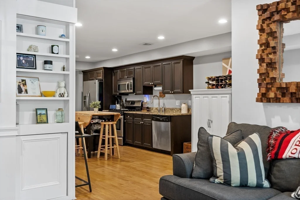 754 E 4th, South Boston