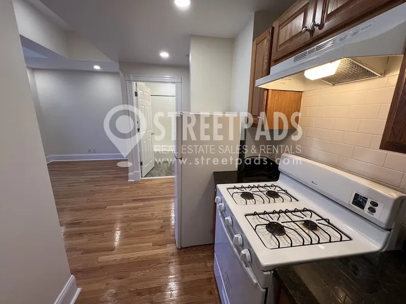 2 Ware St, Mid-Cambridge