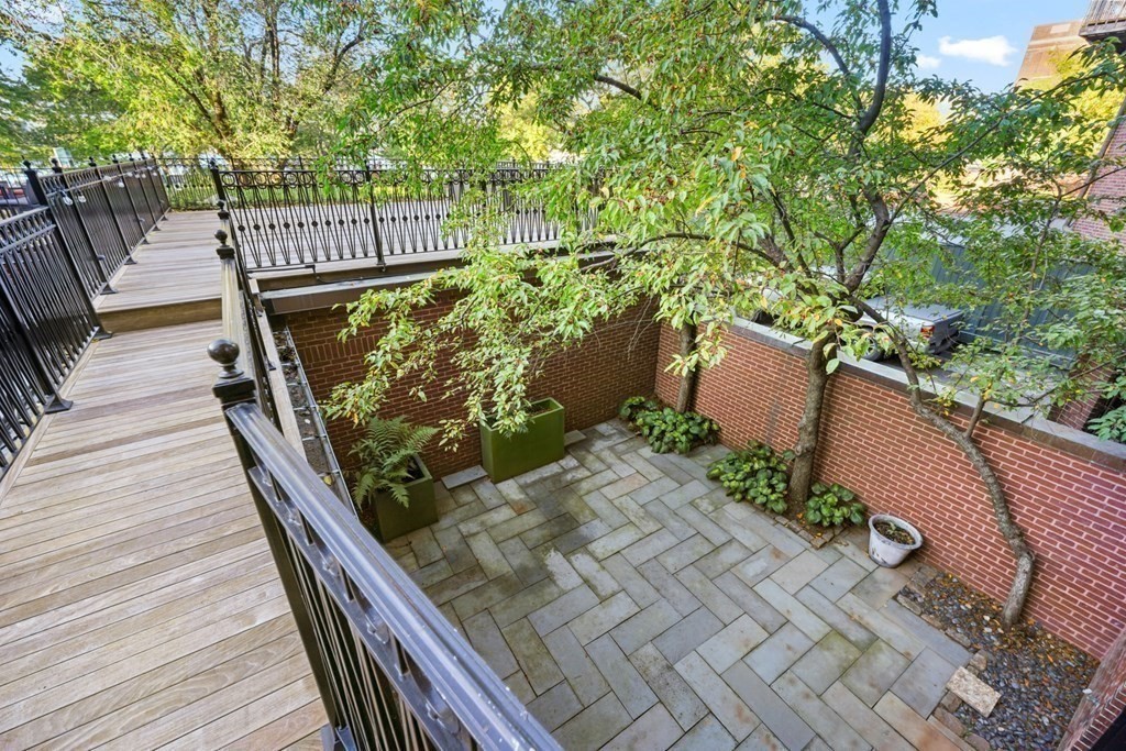 408 Beacon St, Back Bay