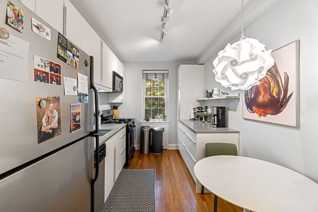 14 Ware St, Harvard Square