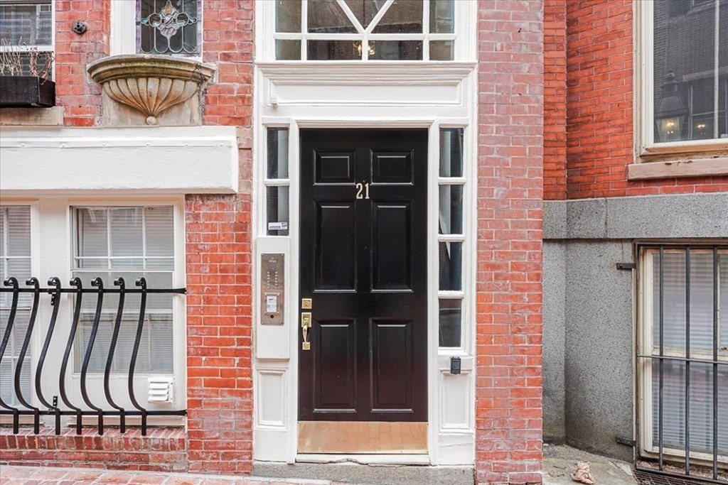 21 Temple St, Beacon Hill