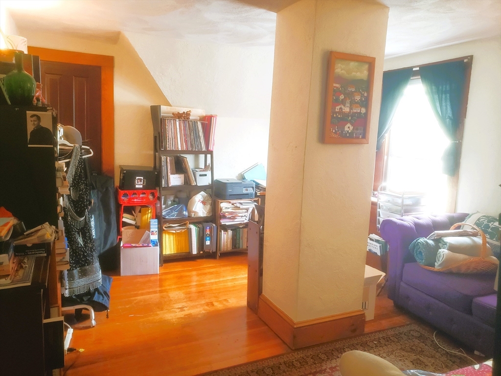 19 Burnside Ave, Spring Hill