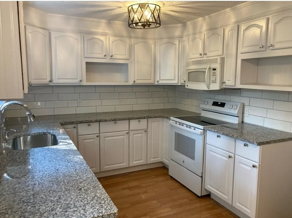 45 Pilgrim Ave, Worcester